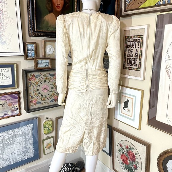 90s Vintage Adrianna Papel Floral Cream Silk Brocade Twist Front Cocktail Dress - Picture 2 of 6